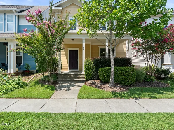 19 Pokeberry Bend Dr, Chapel Hill, NC 27516