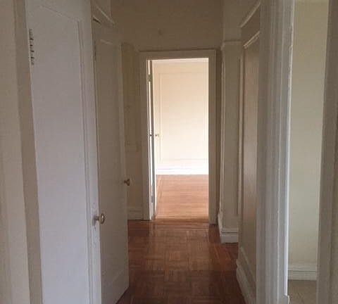 3rd image of 271 Parkside Ave #3