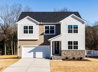 370 Fast Pitch Ln, Four Oaks, NC 27524