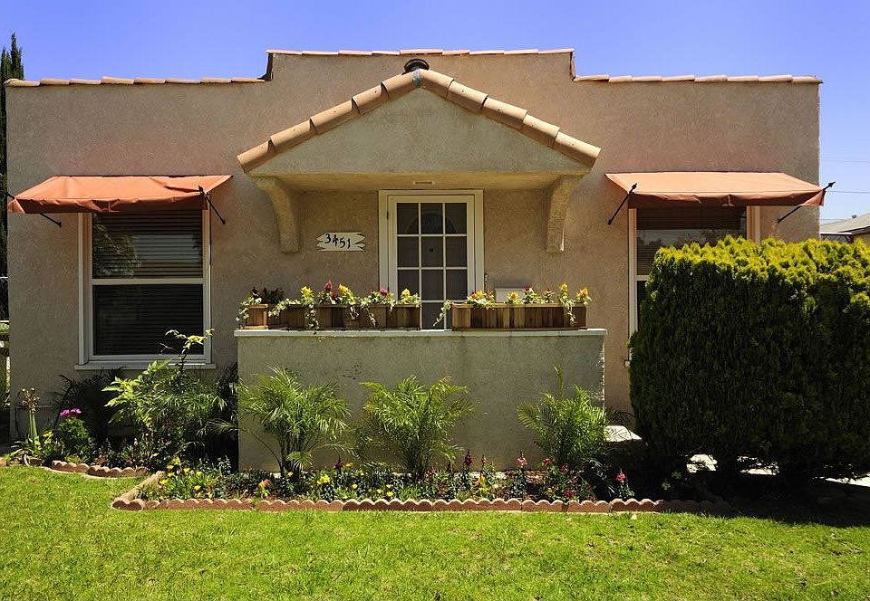 Well maintained Spanish.