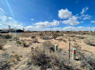 105 2nd St NE, Rio Rancho, NM 87124