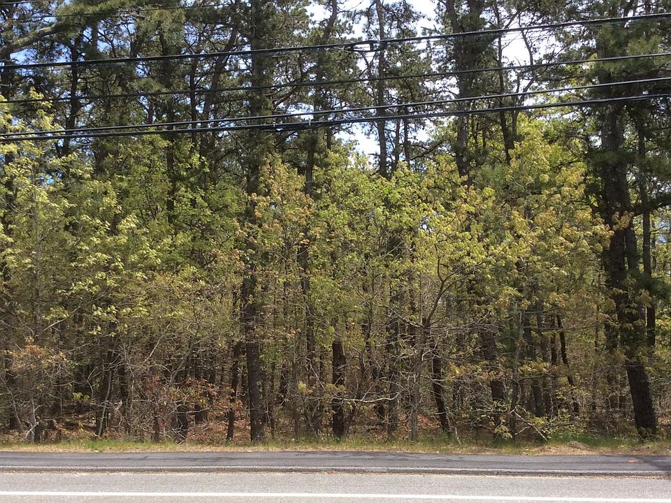 2nd image of 1487 Sandwich Rd