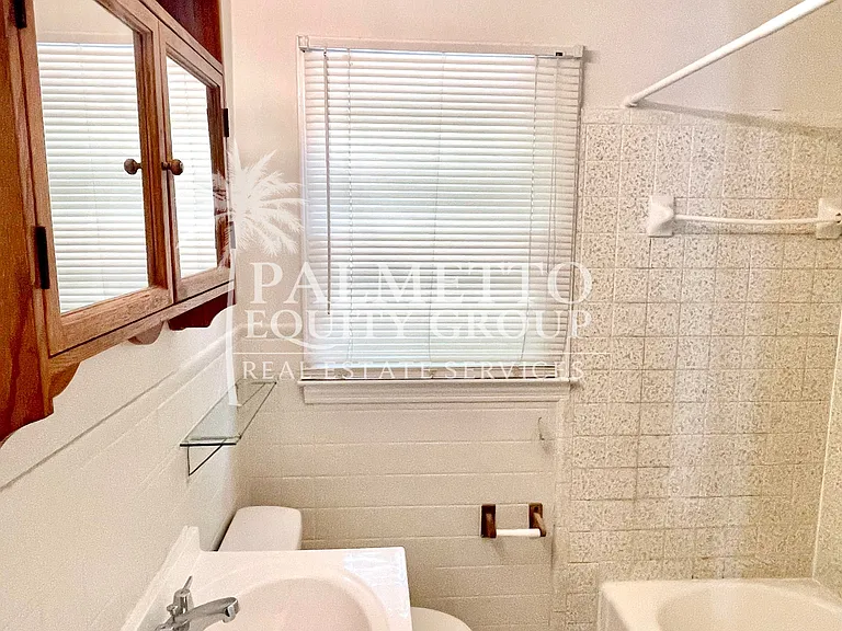 908 Glenwood Ave — Photo 8