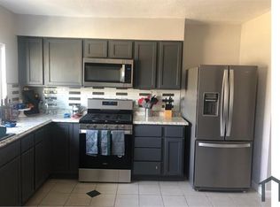 313 Hillcrest St, Mansfield, TX 76063
