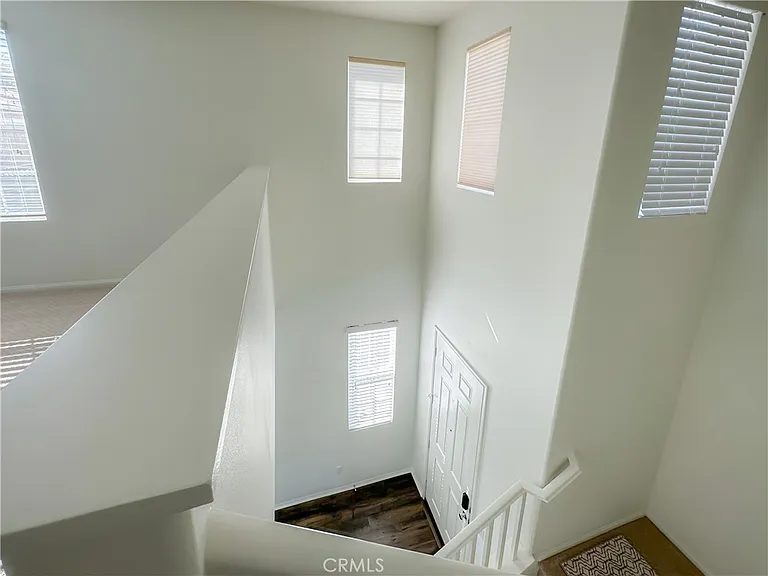 42688 Azure St — Photo 6