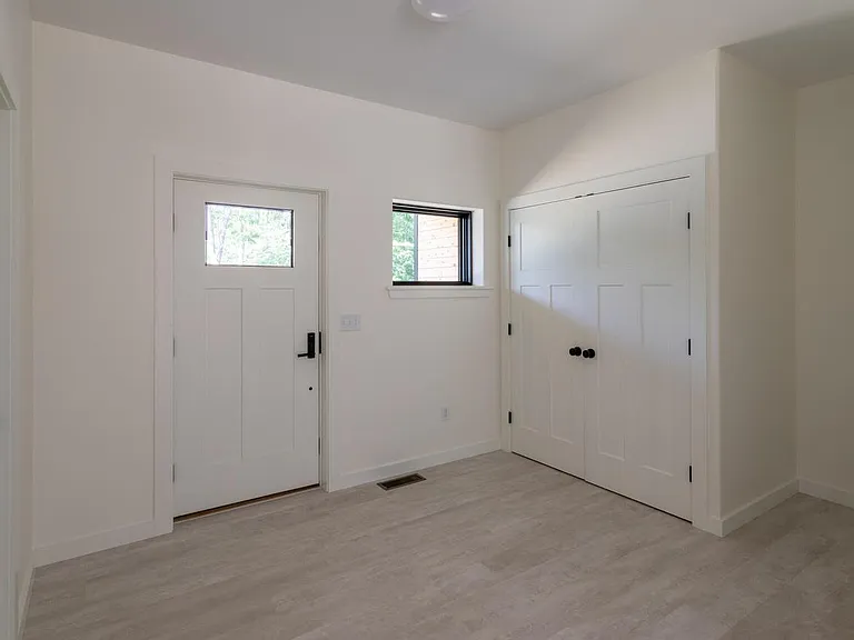189 Oak Ridge Rd — Photo 5