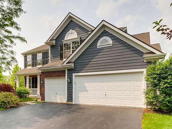 2nd image of 3840 Village Club Dr