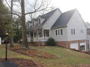 2234 Lyndhurst Rd, Waynesboro, VA 22980