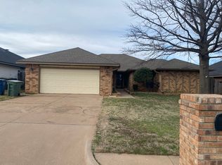 1701 Whispering Creek Ct, Edmond, OK 73013