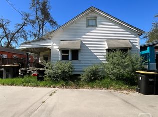 719 Fruit St, Savannah, GA 31415