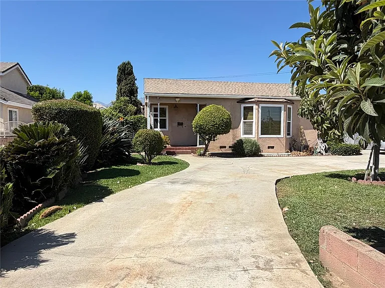 10623A Olive St — Photo 15