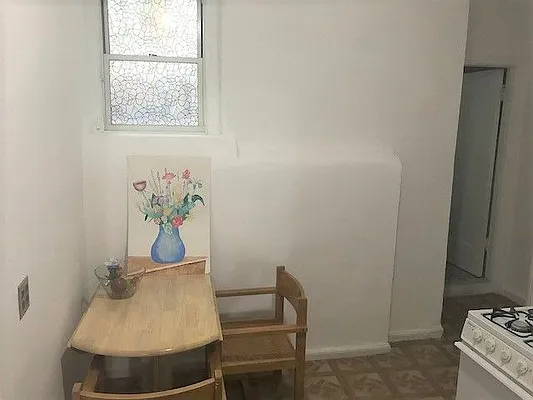 Rented by REAL New York | media 12