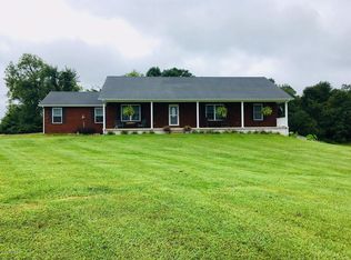 712 Lazy J Ln, Brandenburg, KY 40108