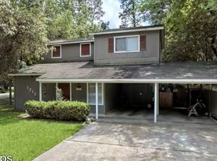 1212 E Red Cedar Cir, Spring, TX 77380