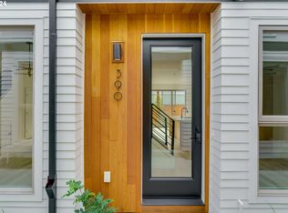 390 SE 86th Ave, Portland, OR 97216