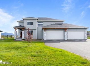 6822 E Gateway Dr, Palmer, AK 99645