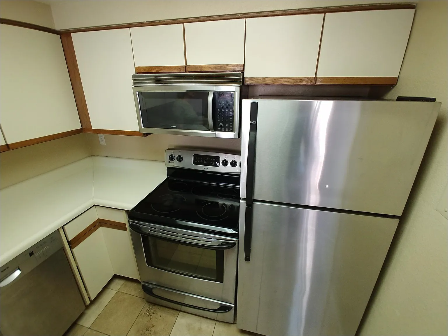 1 bed, 680 sqft, $2,300 — Photo 4
