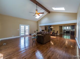 1225 Oakmont Ave, Flossmoor, IL
