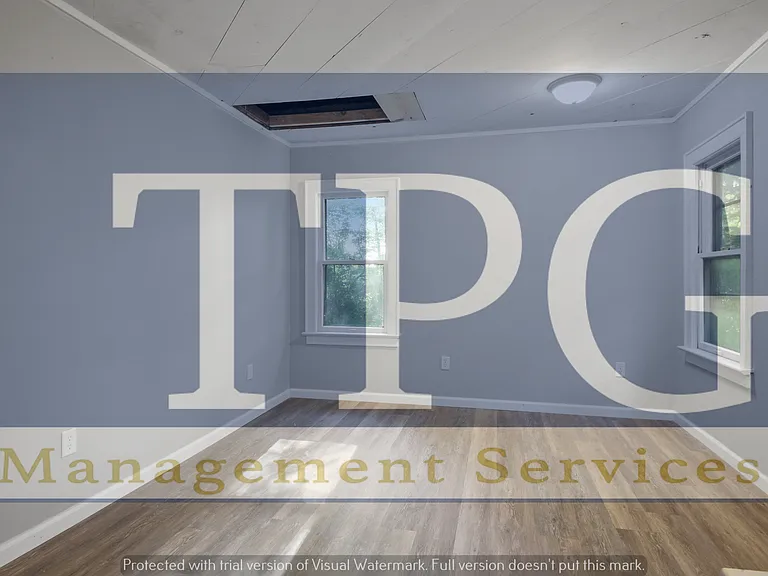 2121 N River Blvd — Photo 14