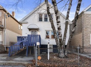 1831 W Becher St, Milwaukee, WI 53215