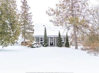 307 Grist Mill Rd, North Algona Wilberforce, ON K0J 1T0