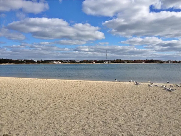 19 Crowell Rd, West Yarmouth, MA 02673