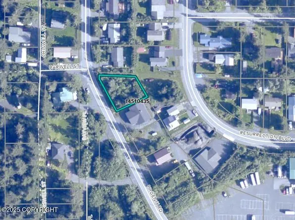 1620 Phoenix Rd, Seward, AK 99664