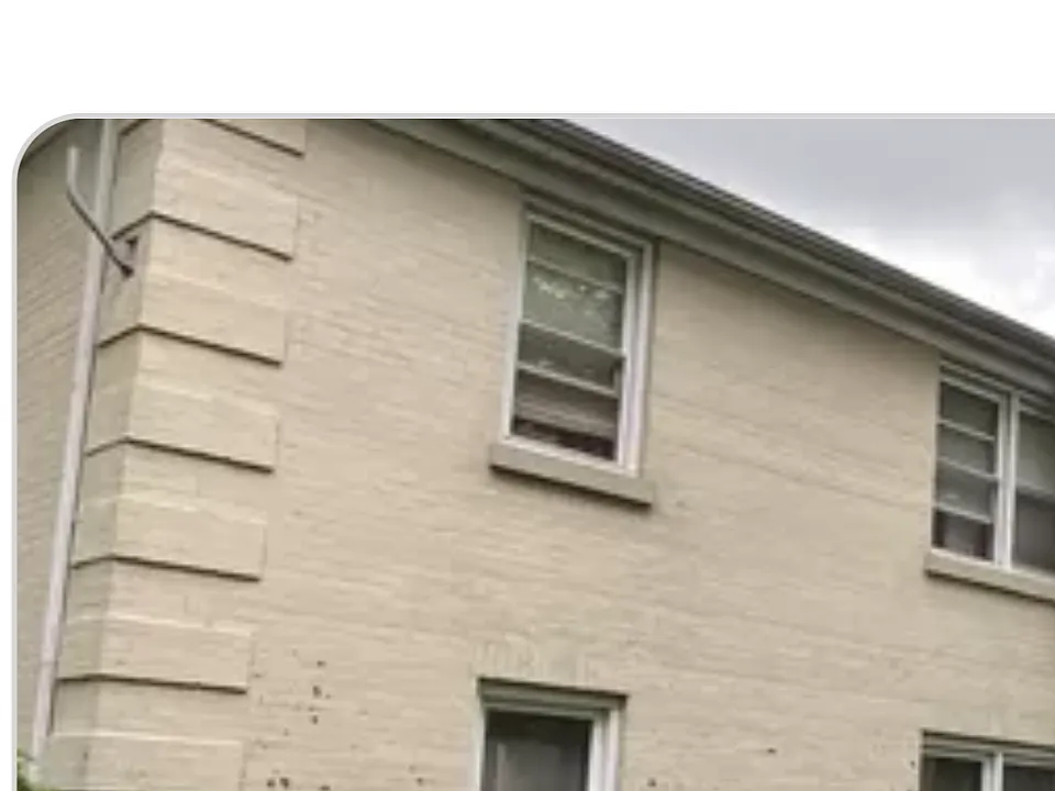 933 N Broadway #2