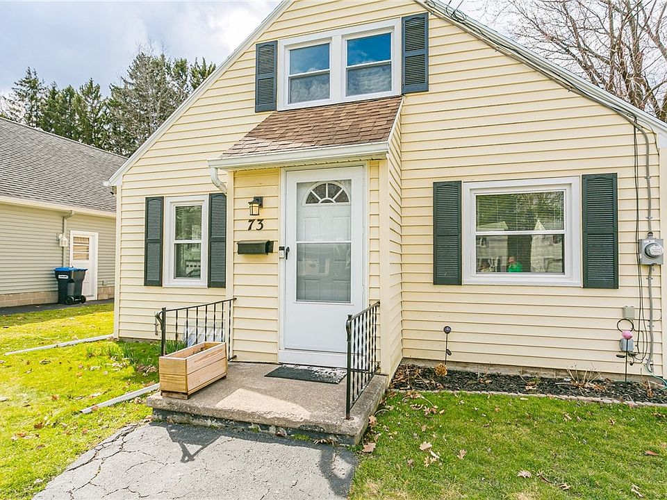 73 Walnut Park Rochester NY 14622 Zillow