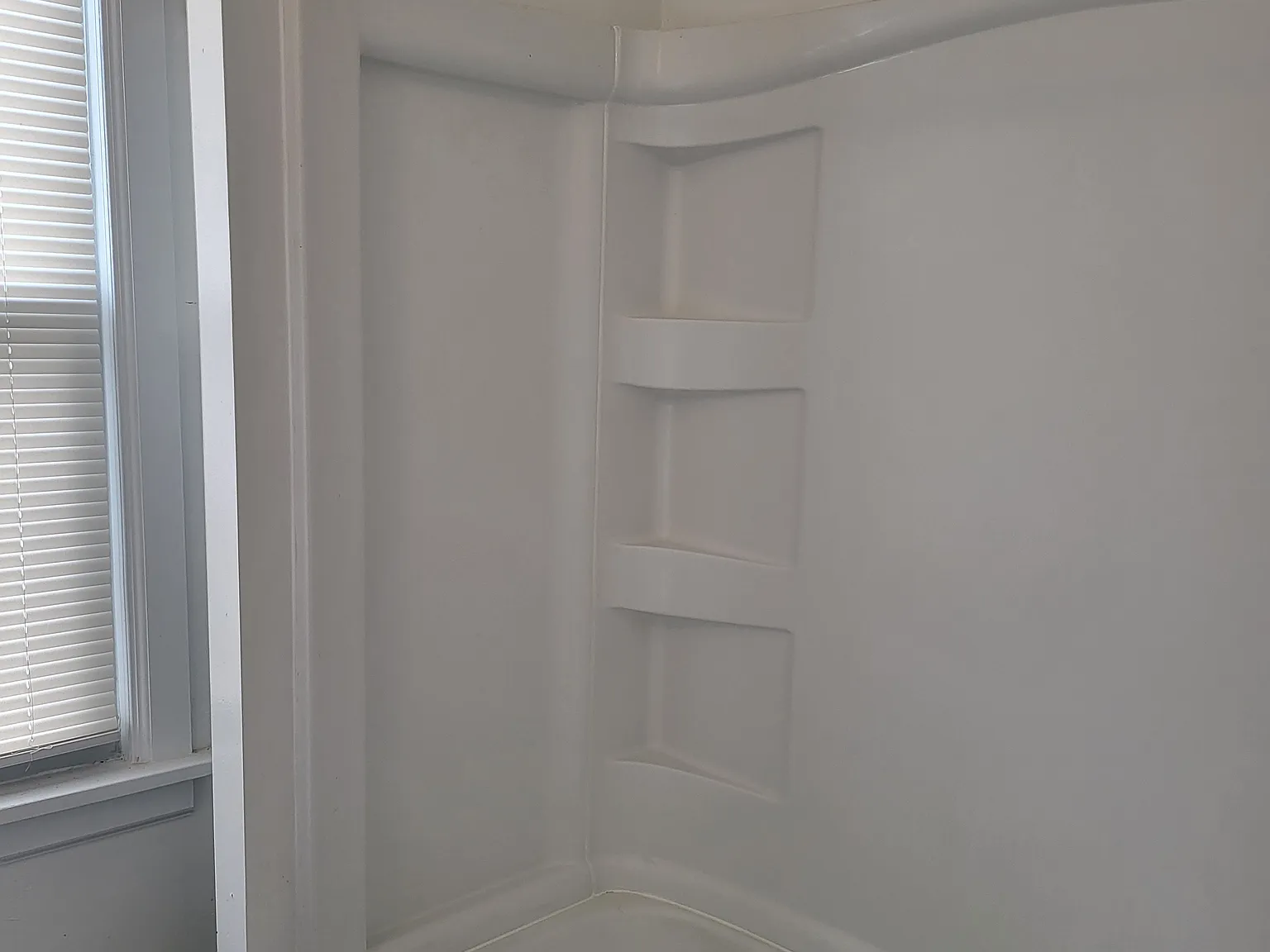 2 bed, 900 sqft, $2,075 — Photo 4