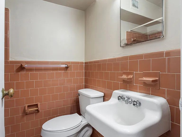 2602 Grove Ave #3 — Photo 7