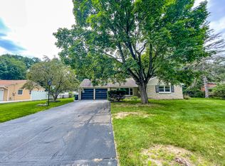 3129 Fleetwood Dr, Portage, MI 49024
