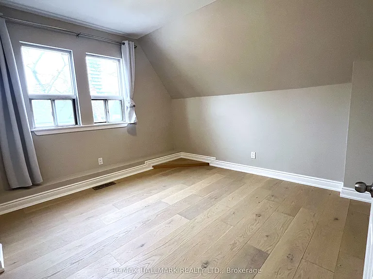 61 Cecil St #3 — Photo 4