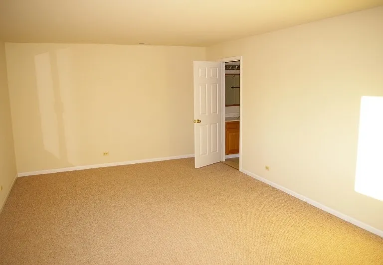 314 Morningside Dr #B — Photo 31