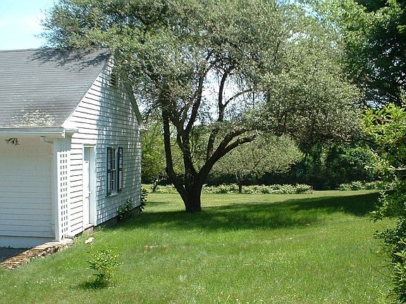Side of garage, looking East 