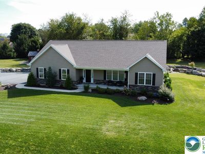 202 Silver Fox Trl, Nazareth, PA, 18064