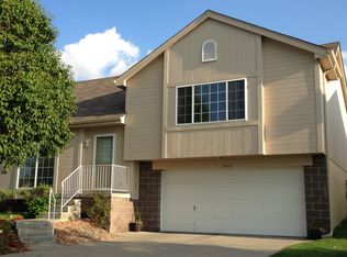 14475 Locust St, Omaha, NE 68116