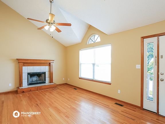 3rd image of 15805 E 3rd Terrace Ct S