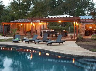 607 W San Antonio St, Fredericksburg, TX 78624
