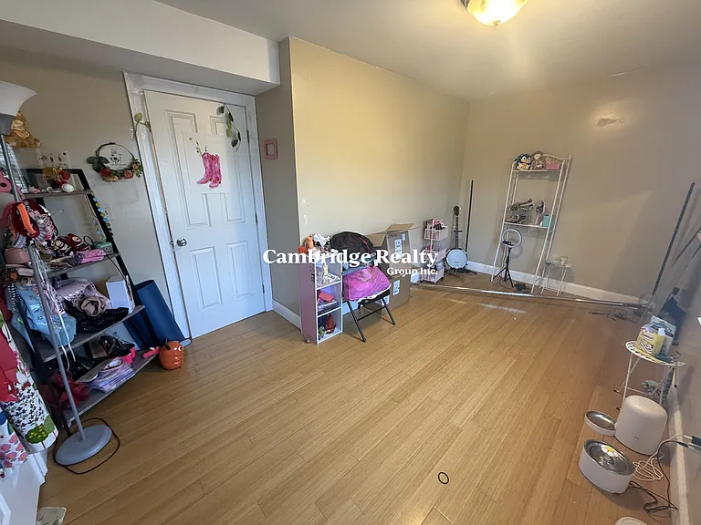 325 Elm St #2 — Photo 9
