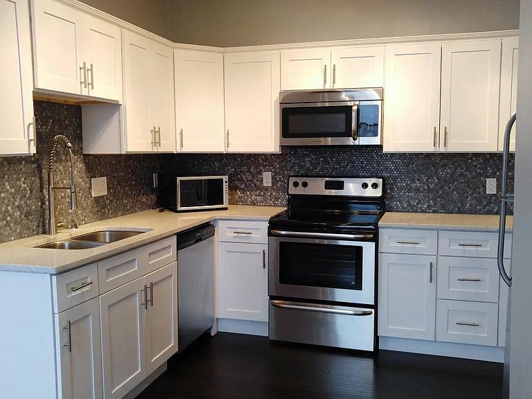 501 Johnson St #3 — Photo 12