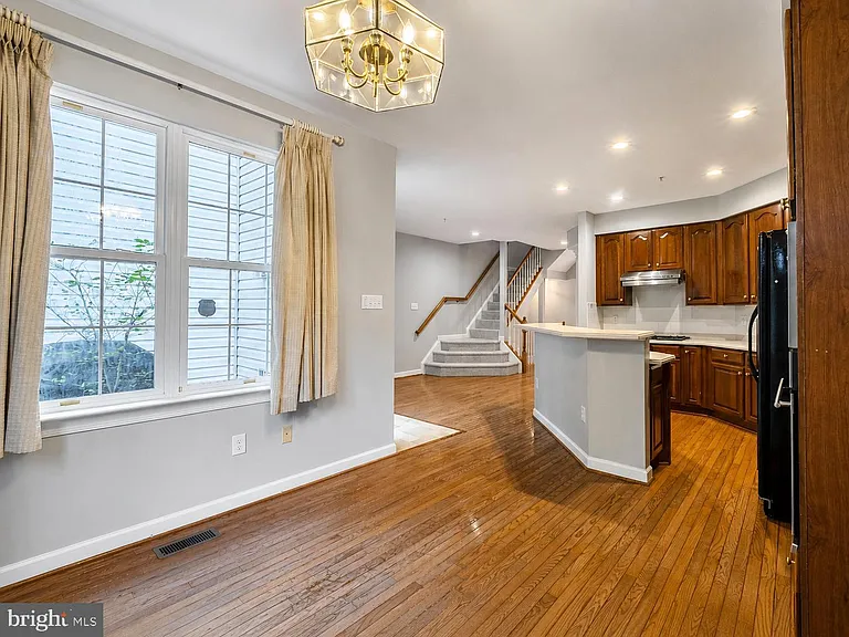 8 Calabash Ct — Photo 13