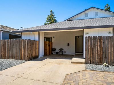 4907-4905 Douvan Ct, Carmichael, CA, 95608