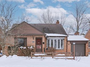 5448 Summit Rd, Lyndhurst, OH 44124