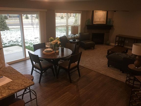 3rd image of 3258 Lakewood Trl