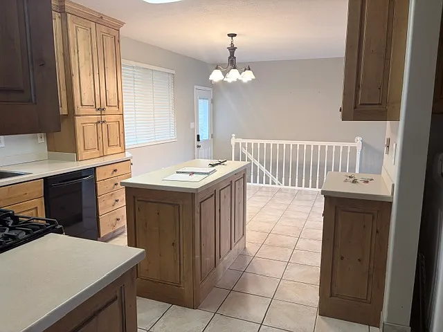 10185 S Chattel Cir — Photo 27