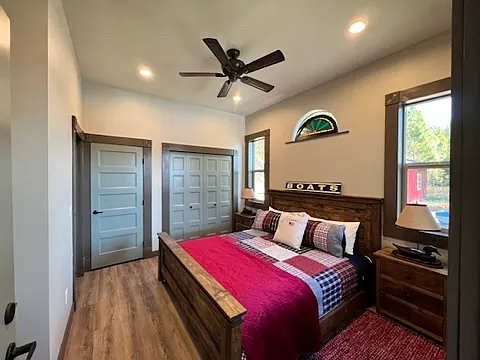 King bedroom #1, with en-suite bath and double vanity.
