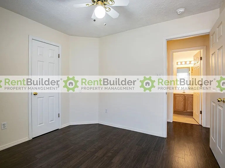 5106 Park Ridge Rd NW — Photo 10