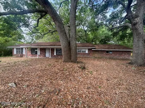 501 Cheshire Dr, Gulfport, MS 39507
