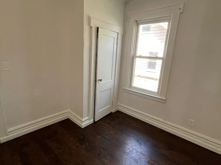 279-281 Renner Ave #2 — Photo 8